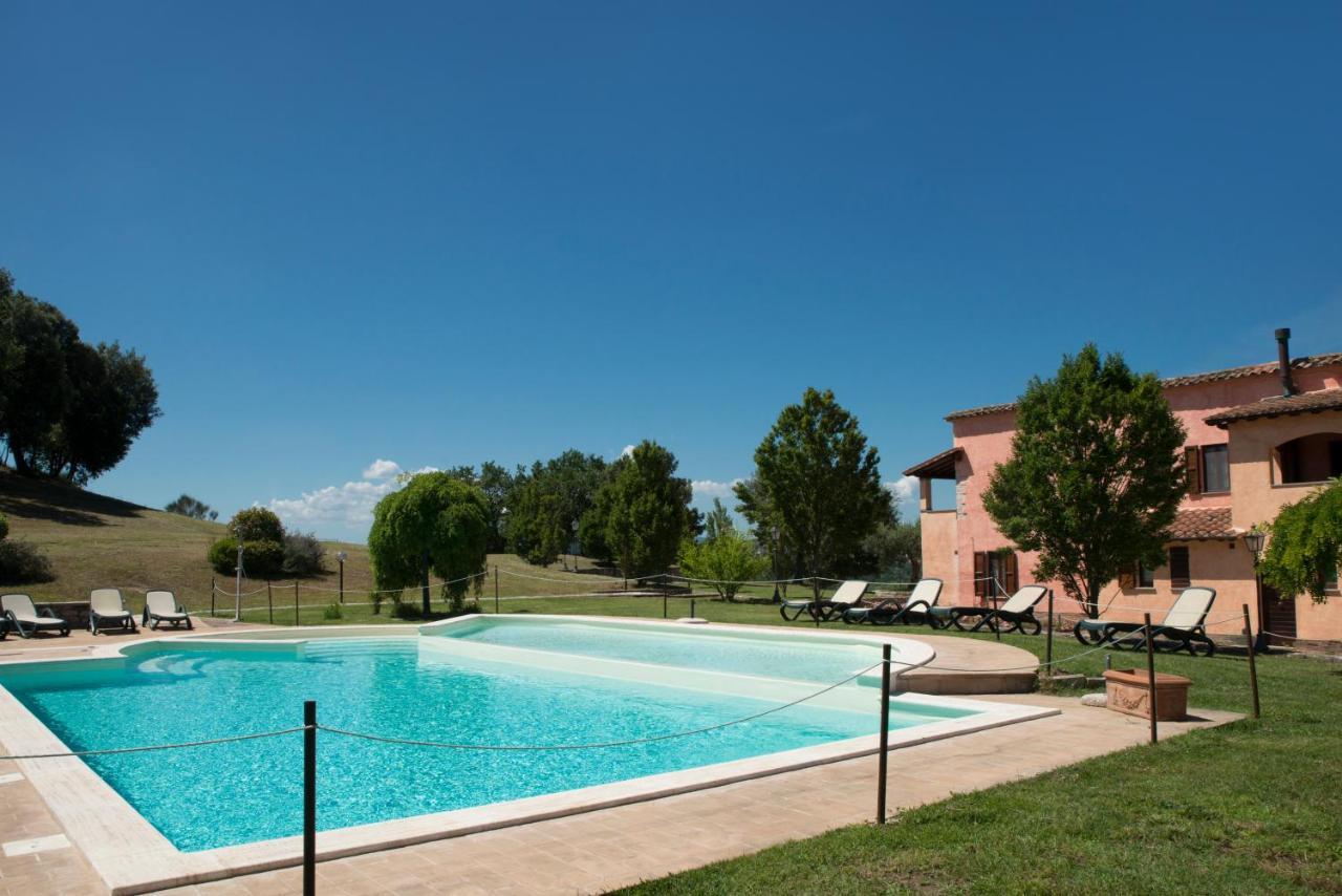 Residence Maria Giulia Corciano Exterior photo